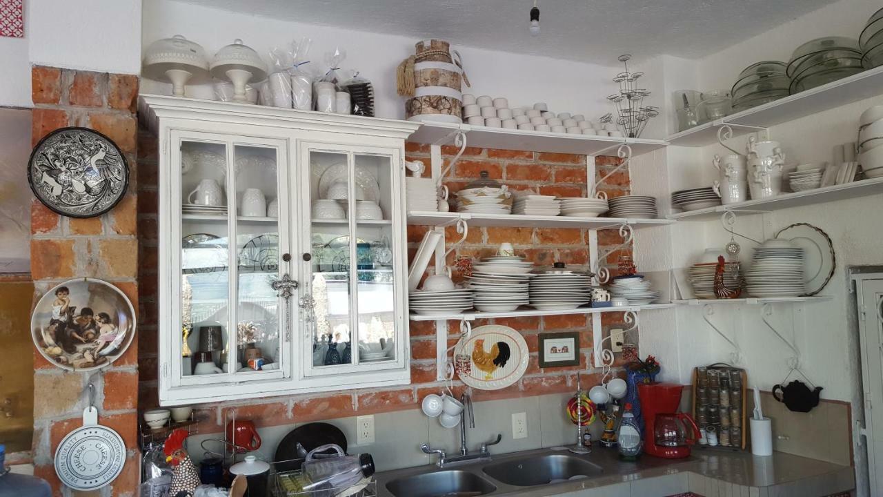 La Casona Azul Bed N Breakfast Santa Rosa de Jauregui Exterior photo